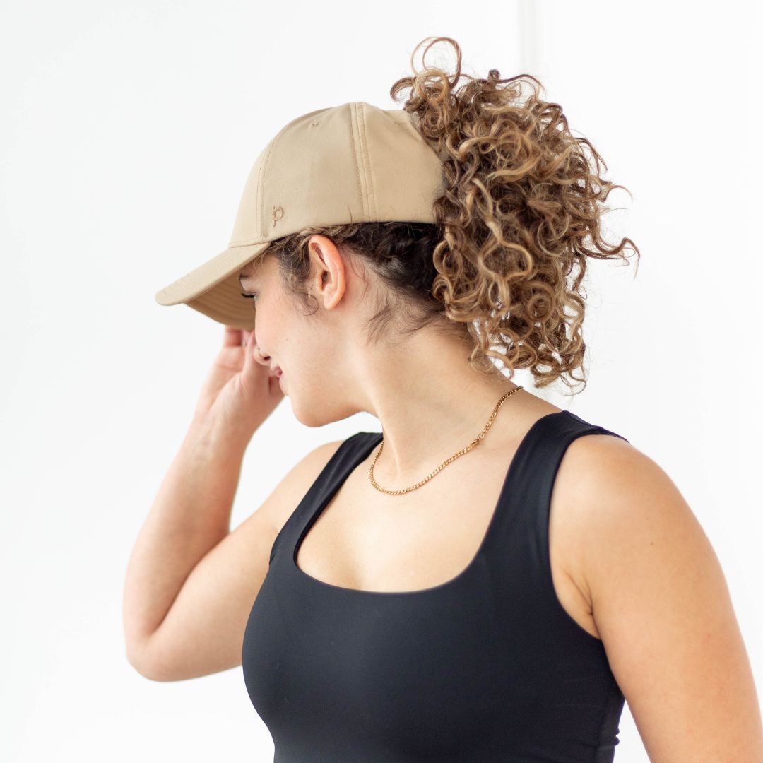 Luxe Fit hat in Classic Beige